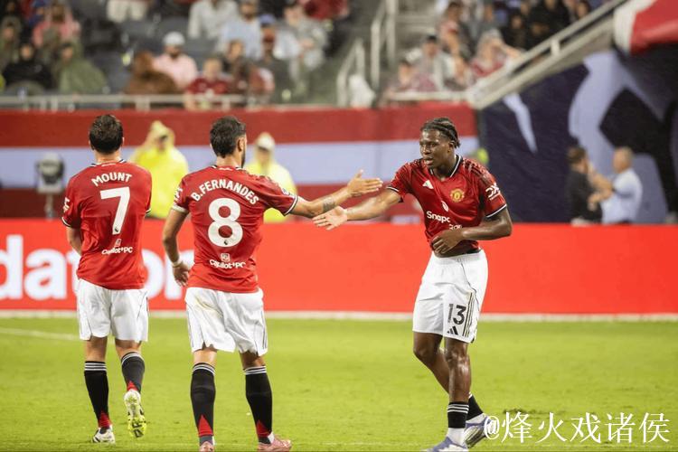 B费传射闪耀，票选当选曼联4-4战平伯恩茅斯最佳球员